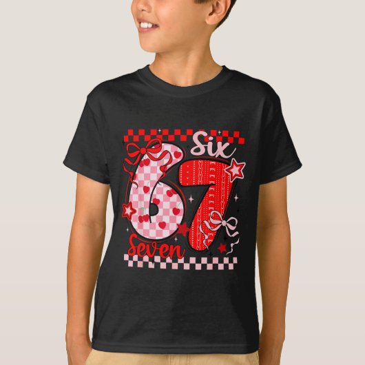 Retro Checkered Valentine Six Seven Meme 67 Viral  T-shirt (Voorkant)