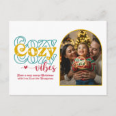 Retro Cheer Cozy Vibes Retro Kerstfoto Feestdagenkaart (Voorkant)