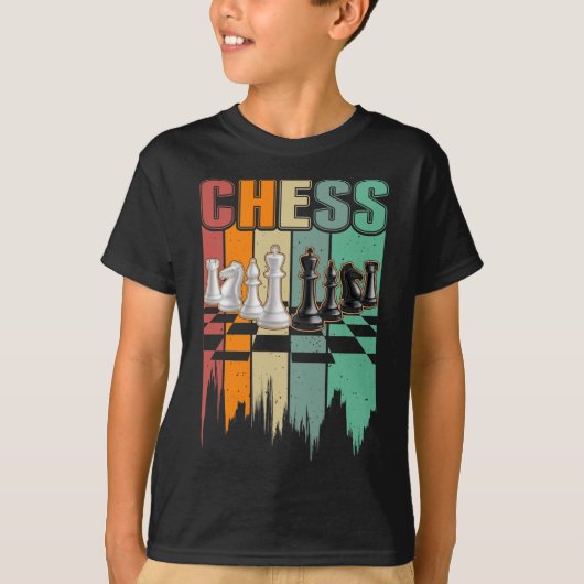 Retro Chess Piecks Chessboard Board game T-shirt (Voorkant)
