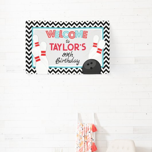 Retro Chevron Bowling Verjaardagsbanner Spandoek (Insitu)