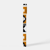 Retro Chic Bruin & Zwart Bloempatroon grillig iPhone 15 Case (Rechterkant)