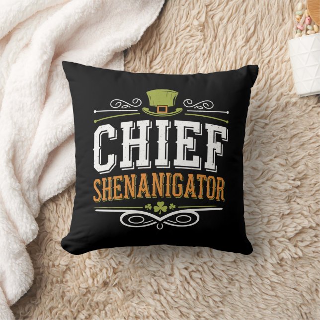 Retro Chief Shenanigator Lucky Leprechaun Hoed  Kussen (Deken)