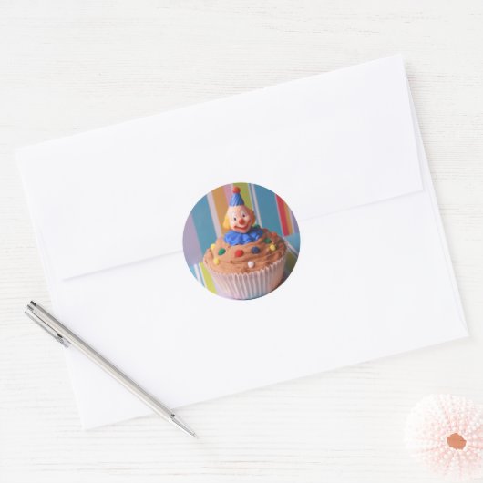 Retro Clown Cupcake Ronde Sticker (Envelop)