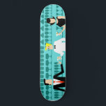 Retro Cocktail Lounge Skateboard<br><div class="desc">Elk uur is een gelukkig uur met deze Retro Cocktail Lounge Skateboard. Het moderne design uit de middelste eeuw is voorzien van een levendige stijl van 1960, minimalistische, cartoon tekening van een klasbare, cocktailbar. Tegen de achtergrond van een watermuur, kunnen we rijen van een drink bril zien. We kunnen tenminste...</div>