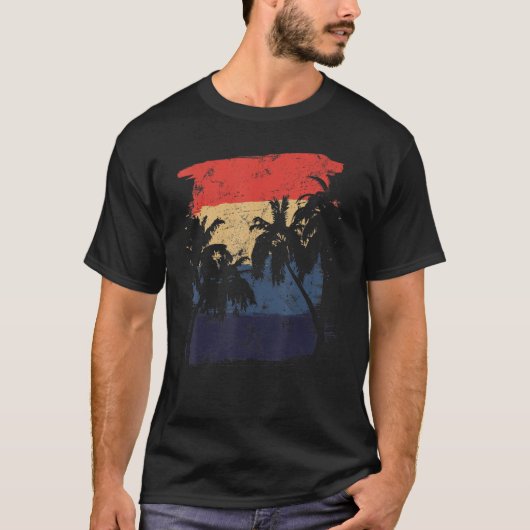 Retro Coconut Palm Tree Hawaiian Beach Vacking be T-shirt (Voorkant)