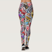 Retro College Vibes Leggings - Leuk & Funky Stijl! (Achterkant)