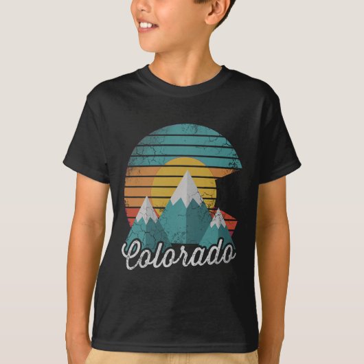 Retro Colorado Mountains Home Love Family Vacking T-shirt (Voorkant)