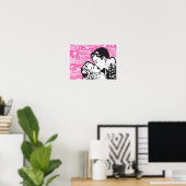 Retro Comic Kiss op roze achtergrond Poster (Thuiskantoor)