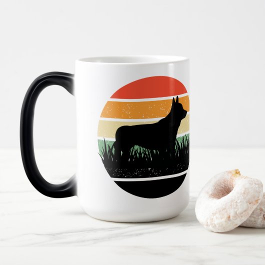 Retro Corgi Sunset Magische Mok (Met donut)