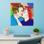 Retro Couple Kiss Pop Art Style Muurstickers<br><div class="desc">Kute retro man en een vrouw die zoenen met een helder gekleurd kunstkunstwerk van de pop.</div>