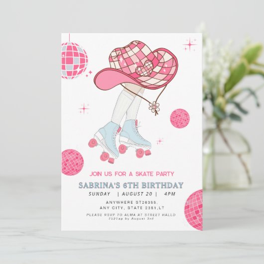 Retro Cowgirl rollerskating verjaardagsuitnodiging Kaart (Staand voorkant)