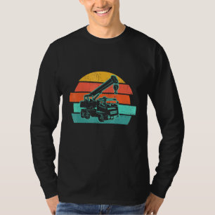 Retro  Crane Truck Crane Operator Lift Cran T-shirt