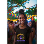 Retro Cyberpunk Meisje – 80s Esthetisch T-shirt