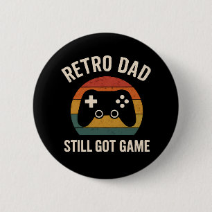 Retro Dad Gaming Design – nog steeds een game Butt Ronde Button 5,7 Cm