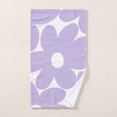 Retro Daisy Flowers in Lavender #1 #floral #art Bad Handdoek (Handdoek)