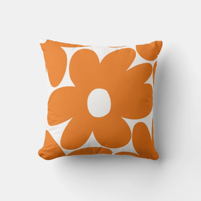 Retro Daisy Flowers in Oranje #1 #floral #patroon Kussen (Voorkant)
