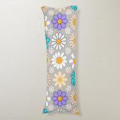Retro Daisy Patroon Simple.01. Grijs BG Lichaamskussen (Voorkant Verticaal)