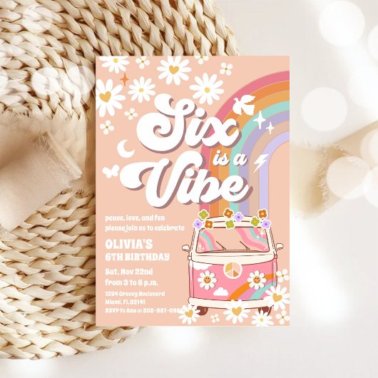 Retro Daisy Regenboog Verjaardagsuitnodiging Kaart