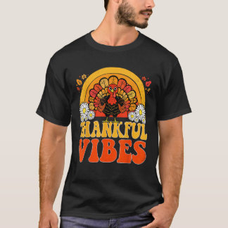Retro Dankbare Vibes Schattige Turkije Rainbow Fun T-shirt