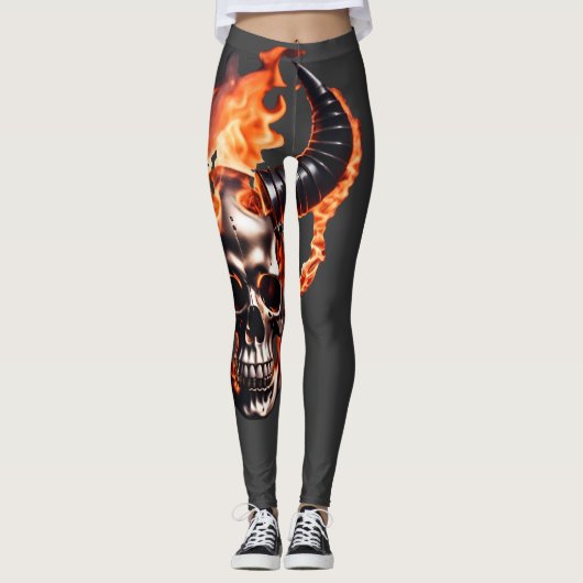 Retro Dead Burning Skull met hoorn in Vuur Leggings (Voorkant)