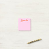 Retro decoratieve minimalistische roze oranje post-it® notes (Op bureau)