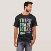 Retro DERDE GRADE ROCKS Student Rockstar Teacher 3 T-shirt (Voorkant volledig)
