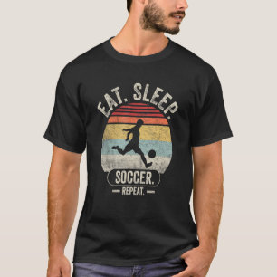 Retro Eat Sleep Soccer Herhaal Voetbal 4 T-shirt
