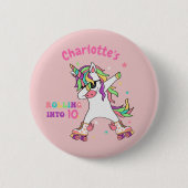 Retro eenhoorn rolschaatsen verjaardag ronde button 5,7 cm (Voorkant)