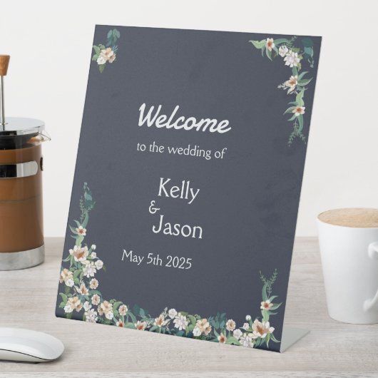 Retro Elegante witte Bloem Lijst Navy Achtergrond Reclamebord Met Voetstuk (Insitu)