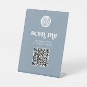 Retro en Boho | Dusty Roos Scan Me QR Code Reclamebord Met Voetstuk (Voorkant)