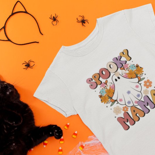 Retro enge mama spook Halloween 80s sfeer T-shirt
