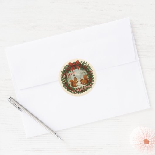 Retro Engelse Kerstkrans Met Cute Eekhoorns Ronde Sticker (Envelop)