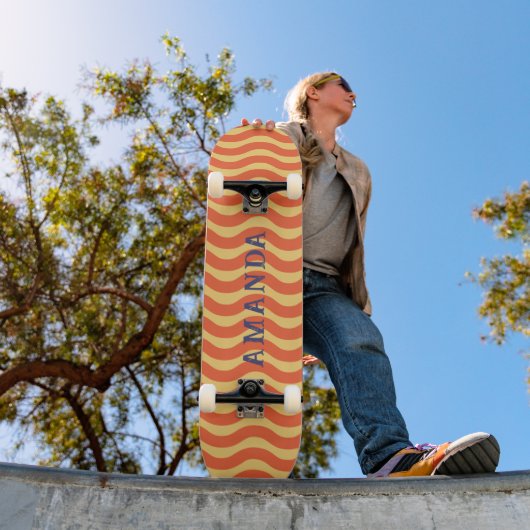 Retro esthetische trippy swirly strepen gepersonal persoonlijk skateboard (Buiten 1)