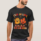Retro Fall In Love With Learning Autumn Pumpkin Te T-shirt (Voorkant)