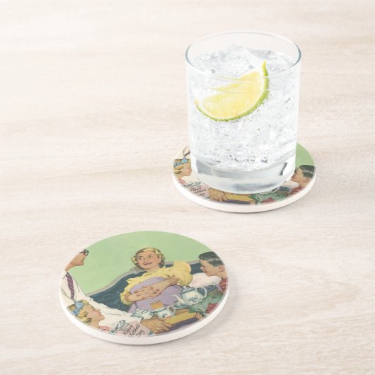 Retro familie serveert mam ontbijt op bed zandsteen onderzetter (Zijkant)