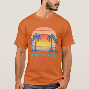 Retro Familie Vakantie 2023 Koesteren Elke Zonsond T-shirt