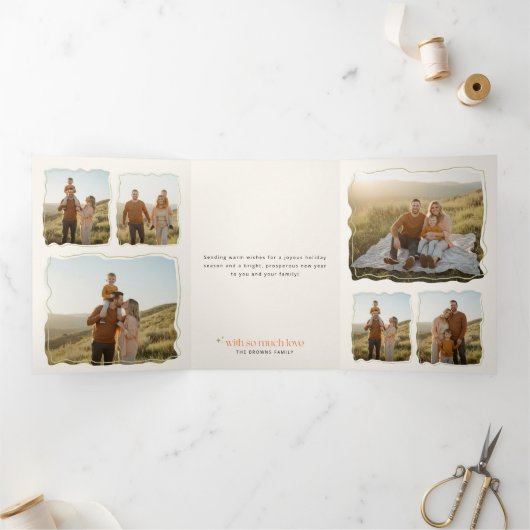 Retro Family Portrait Christmas Holiday Photo Drieluik Kaart (Binnen)