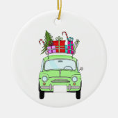 Retro Fiat 500 met kerstcadeaus Keramisch Ornament (Voorkant)