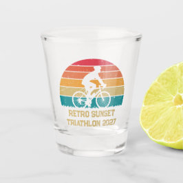 Retro fiets zonsondergang aangepaste triatlon shot glas
