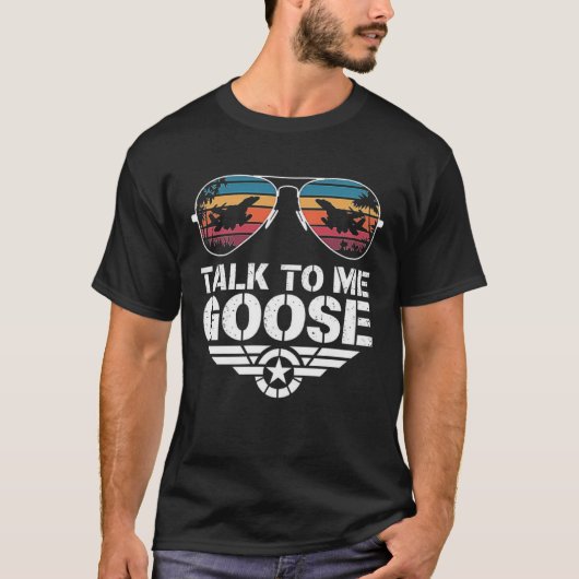 Retro Fighter Jet Aviator Ontwerp met Zonsondergan T-shirt (Voorkant)