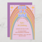 Retro Five is een Vibe Rainbow Pink Birthday Kaart (Voorkant / Achterkant)