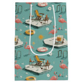 Retro Flamingo Zwembad Zomer Patroon (8) Medium Cadeauzakje (Achterkant)