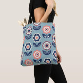 Retro Floral: Tijdloze patrooncharme Tote Bag (Dichtbij)