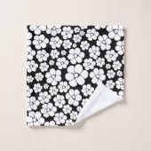 Retro Flower Pattern in White op Black Bad Handdoek (Wasdoekje)