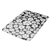 Retro Flower Pattern in White op Black Badmat (Gekanteld)