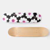 Retro Flower Pattern in White op Black Persoonlijk Skateboard (Horizontaal)