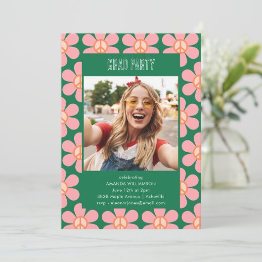 Retro Flower Peace Roze Groen Afstudeerder Party F Kaart (Staand voorkant)