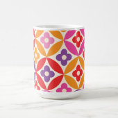 Retro  Flowers on Mid Century Circles Pattern  Koffiemok (Center)