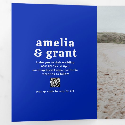 Retro Font Royal Blue QR Code Foto Moderne bruilof Drieluik Uitnodiging (Binnenzijde eerst)