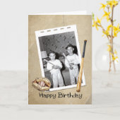 Retro foto van jongens met honkbalknuppel kaart (Gele Bloem)